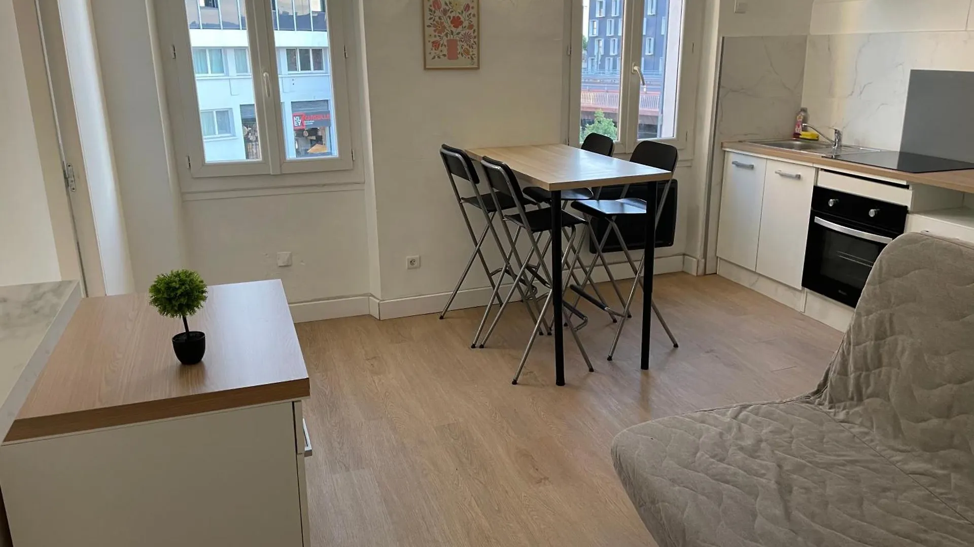 Joli Appartement 2 Pieces Proche Gare St Charles Marseille France