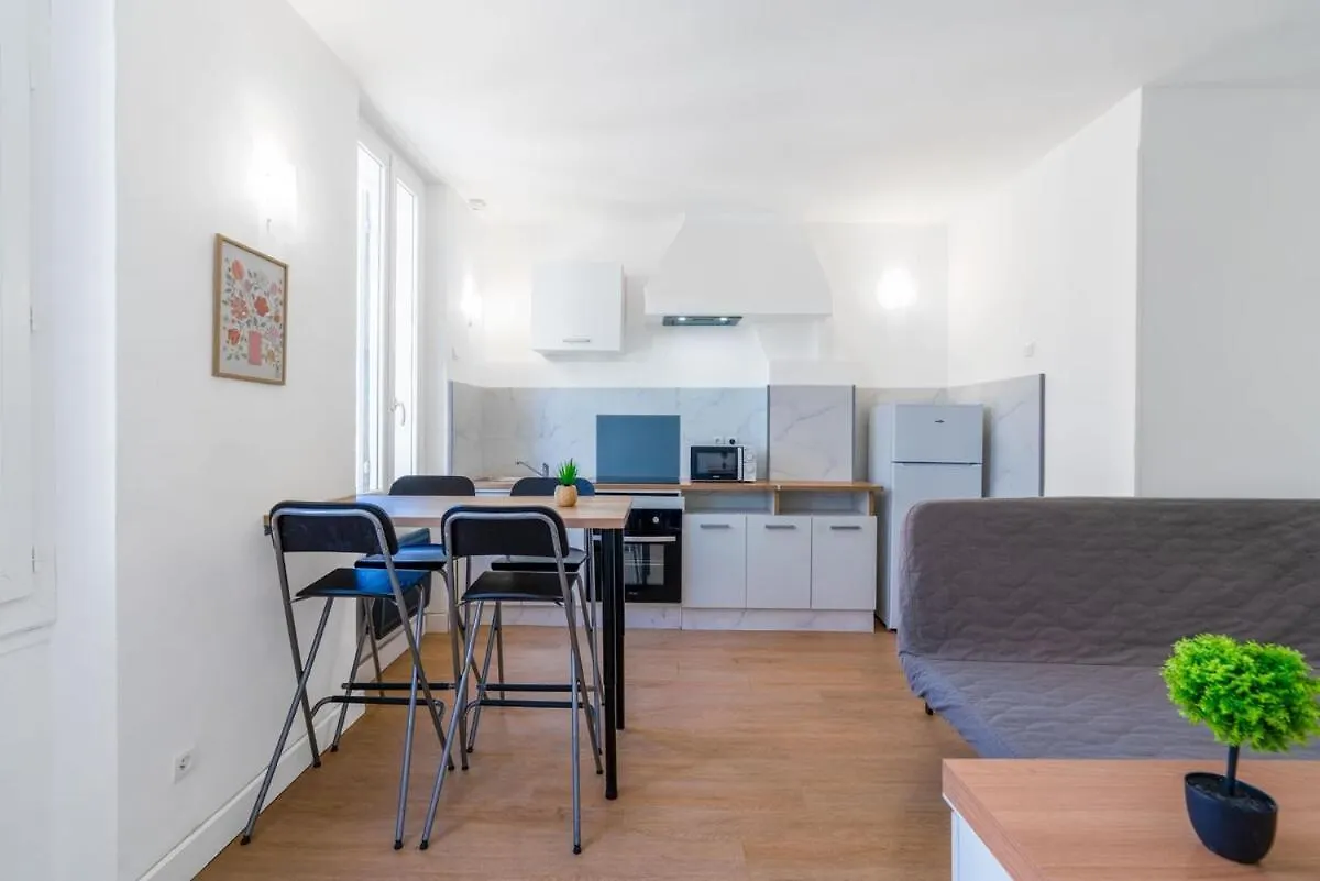 Joli Appartement 2 Pieces Proche Gare St Charles Marseille
