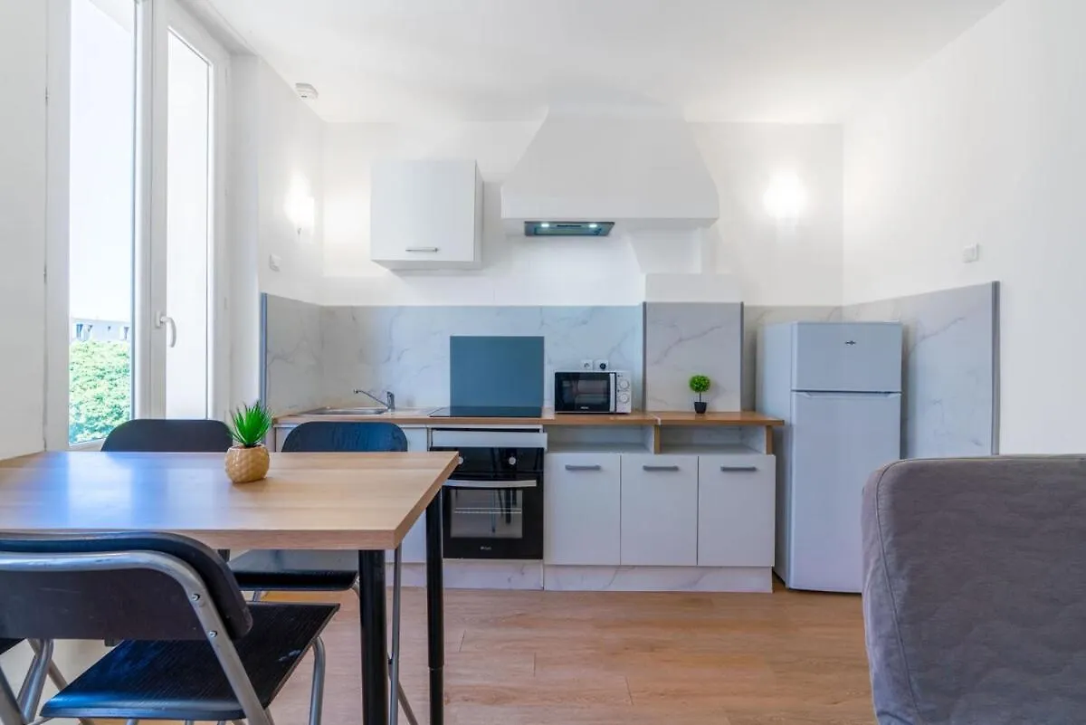 Joli Appartement 2 Pieces Proche Gare St Charles Marseille