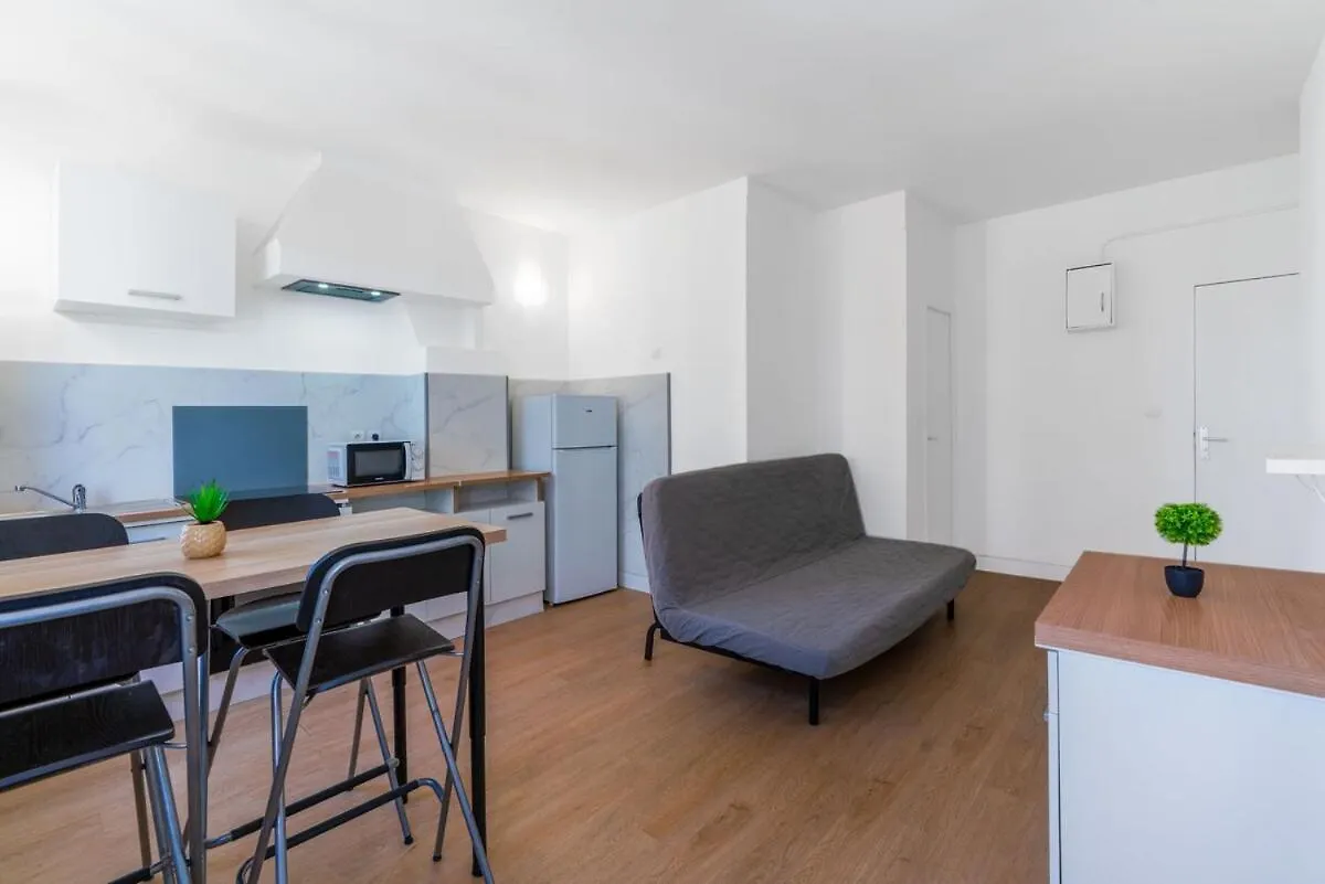 Joli Appartement 2 Pieces Proche Gare St Charles Marseille