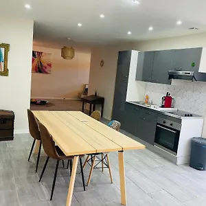 https://appartement-saint-juery.midi-pyreneeshotels.com