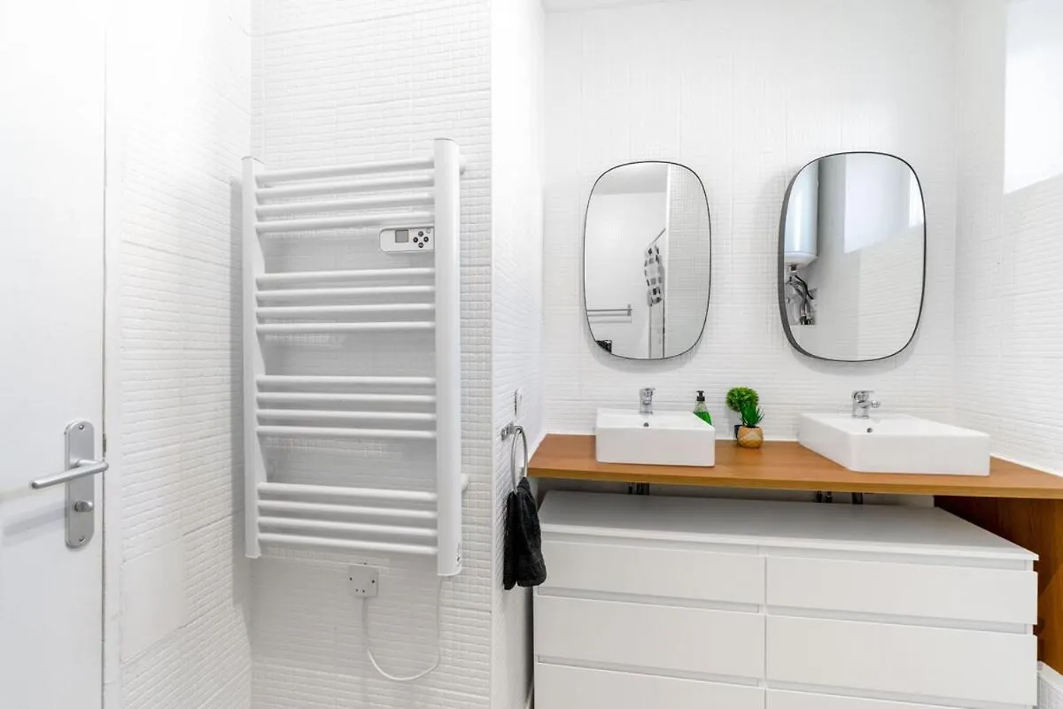 Appartamento Joli Appartement 2 Pieces Proche Gare St Charles Marsiglia
